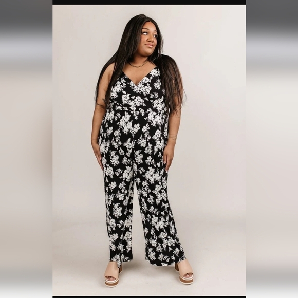 Gilli Pants - Gilli Echo Floral Jumpsuit, Size 2X